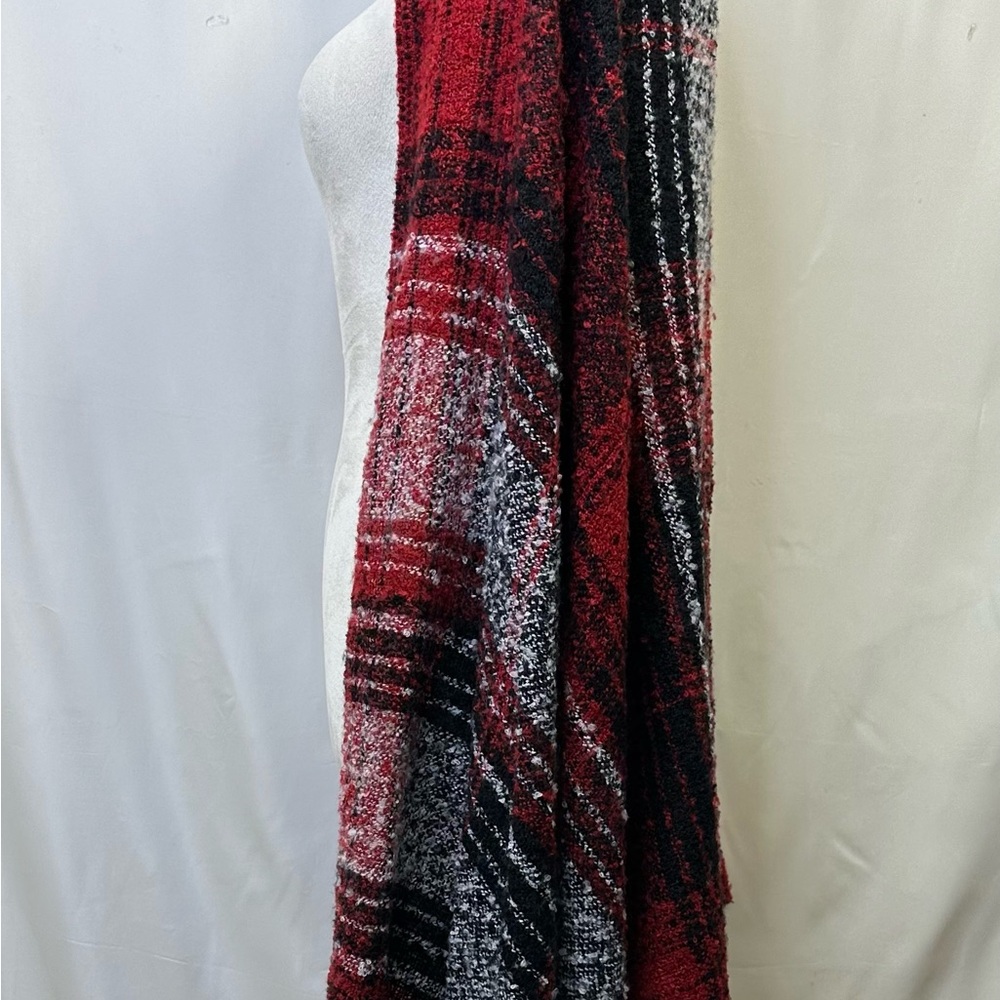 Cejon Shawl - image 4